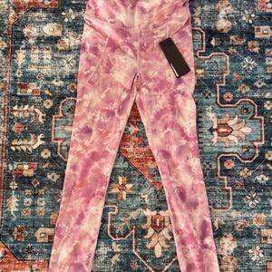 Women’s Pink Workout Leggings siz small